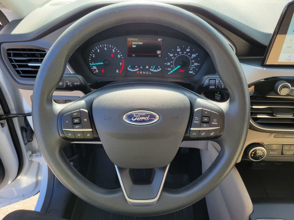 Thumbnail: 2022 Ford Escape - 18