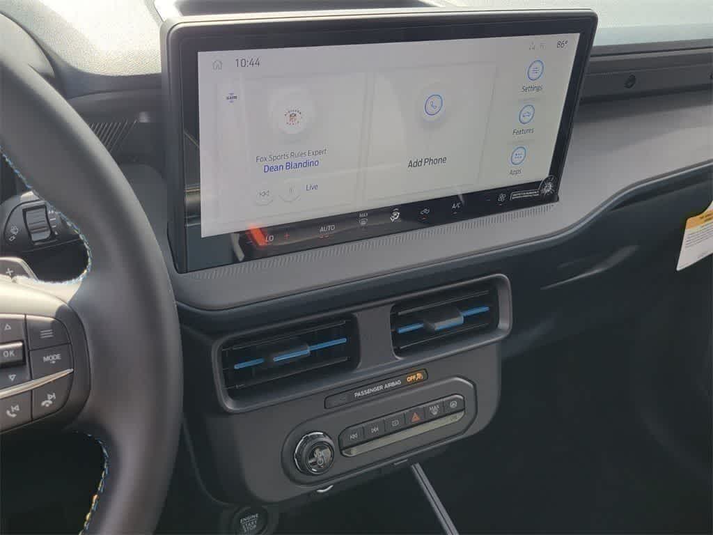 Thumbnail: 2025 Ford Maverick - 21