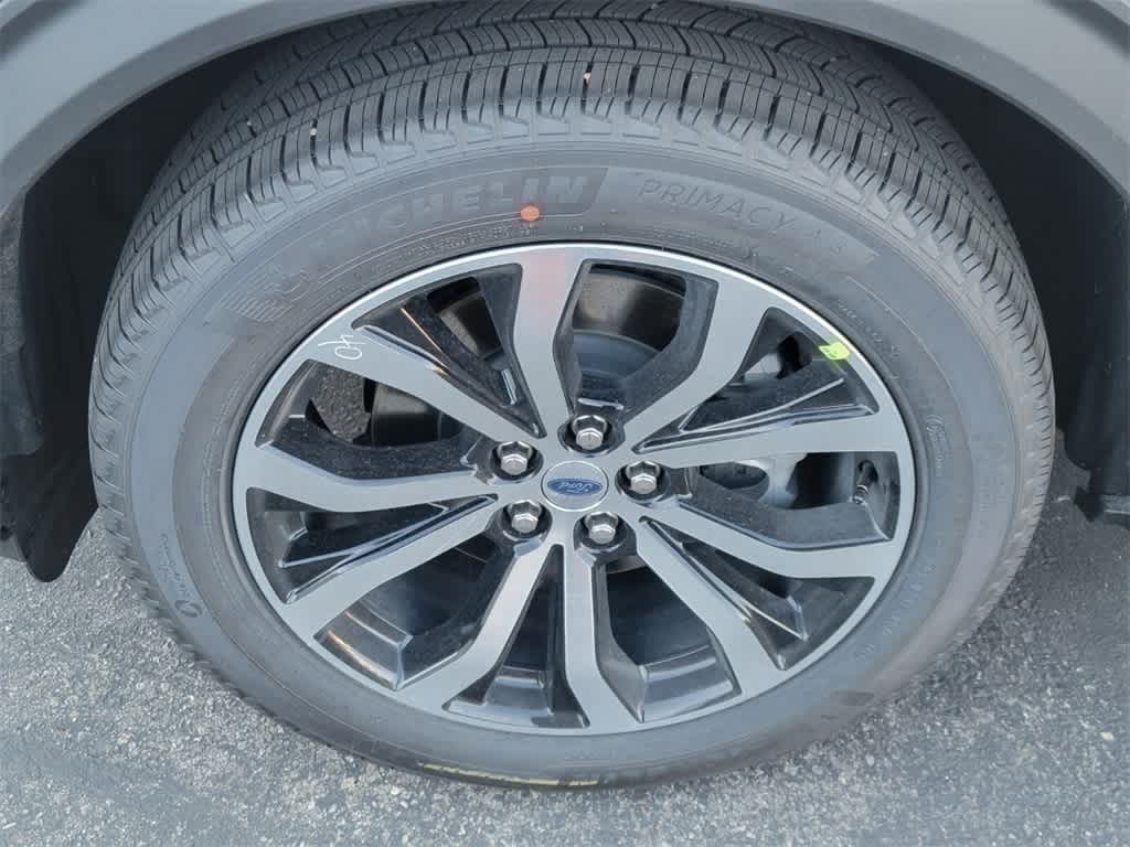 Thumbnail: 2026 Ford Explorer - 10