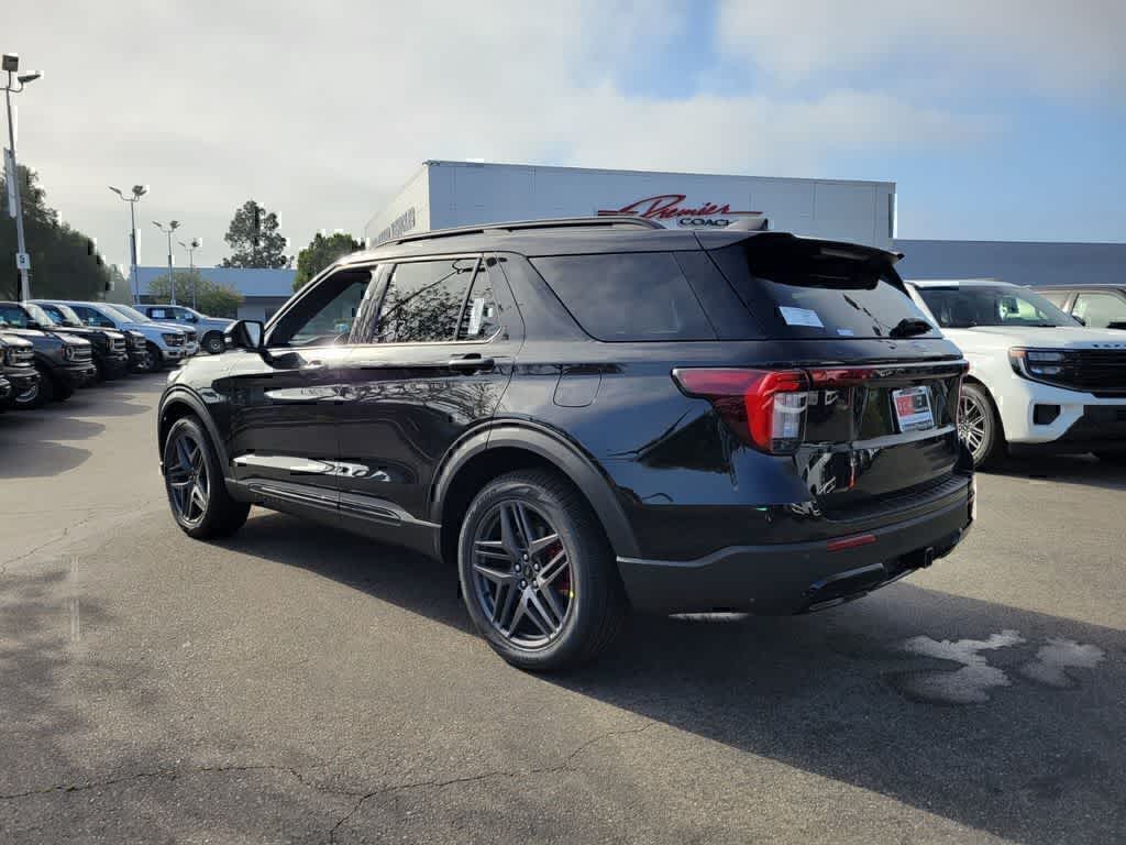Thumbnail: 2026 Ford Explorer - 3