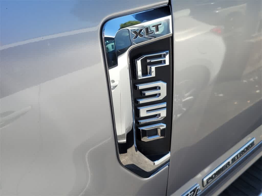 Thumbnail: 2022 Ford F-350 - 3