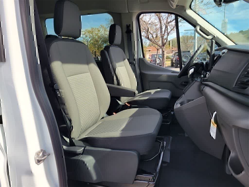 Thumbnail: 2026 Ford Econoline - 17