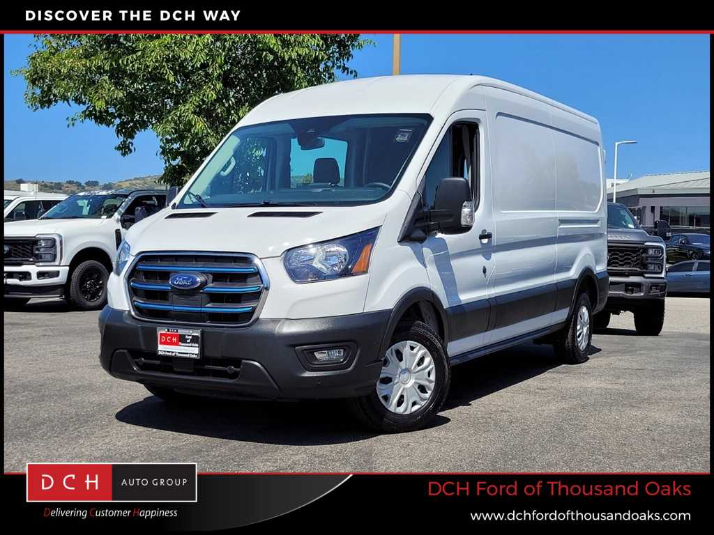 2022 Ford Econoline E-350 -
                Thousand Oaks, CA