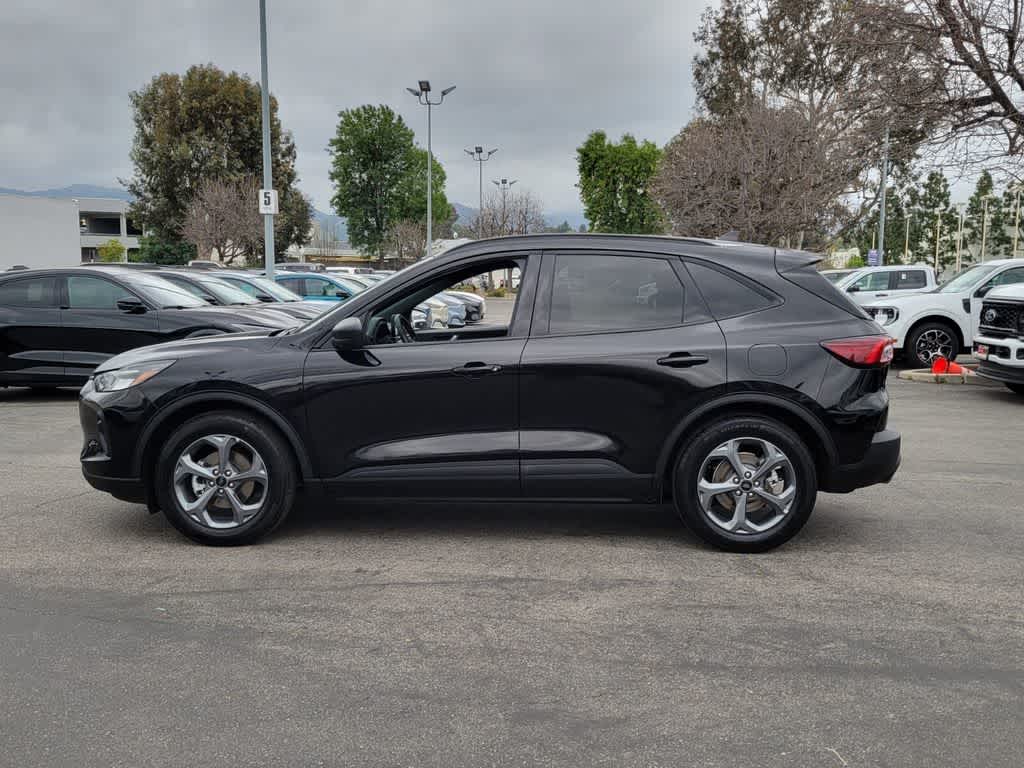 Thumbnail: 2025 Ford Escape - 2