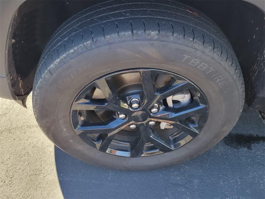 Used 2024 Jeep Grand Cherokee L Altitude SUV