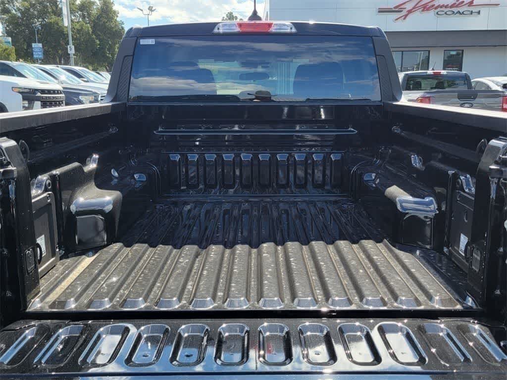 Thumbnail: 2025 Ford Maverick - 14