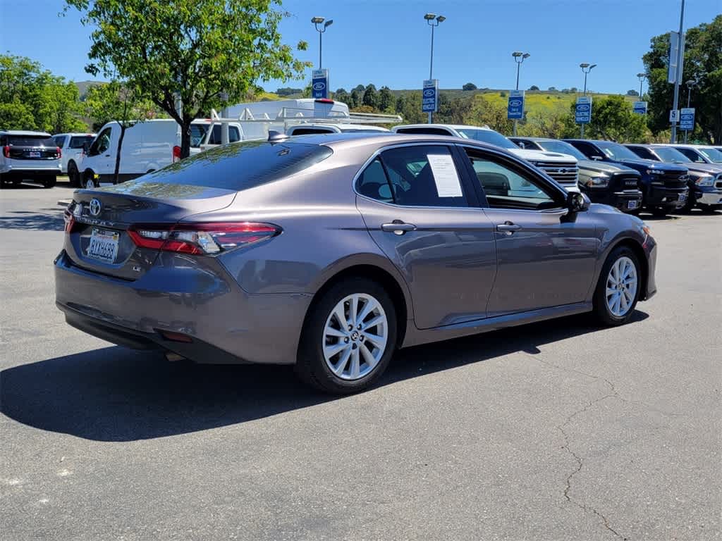 2022 Toyota Camry LE 6