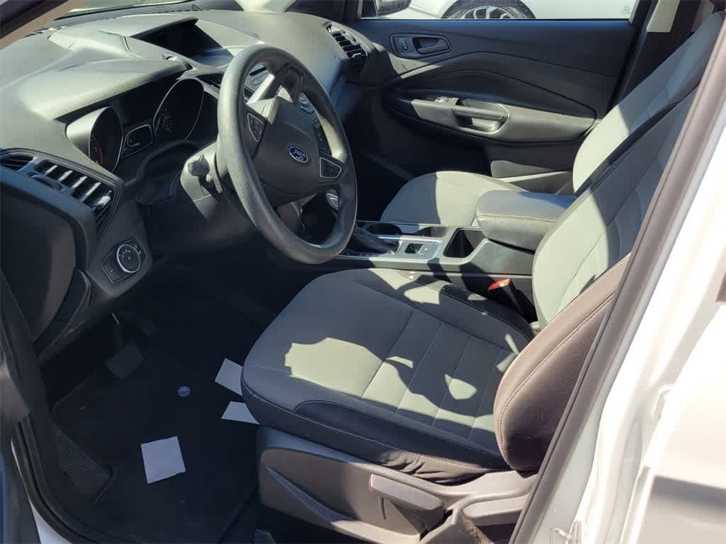 Thumbnail: 2017 Ford Escape - 3