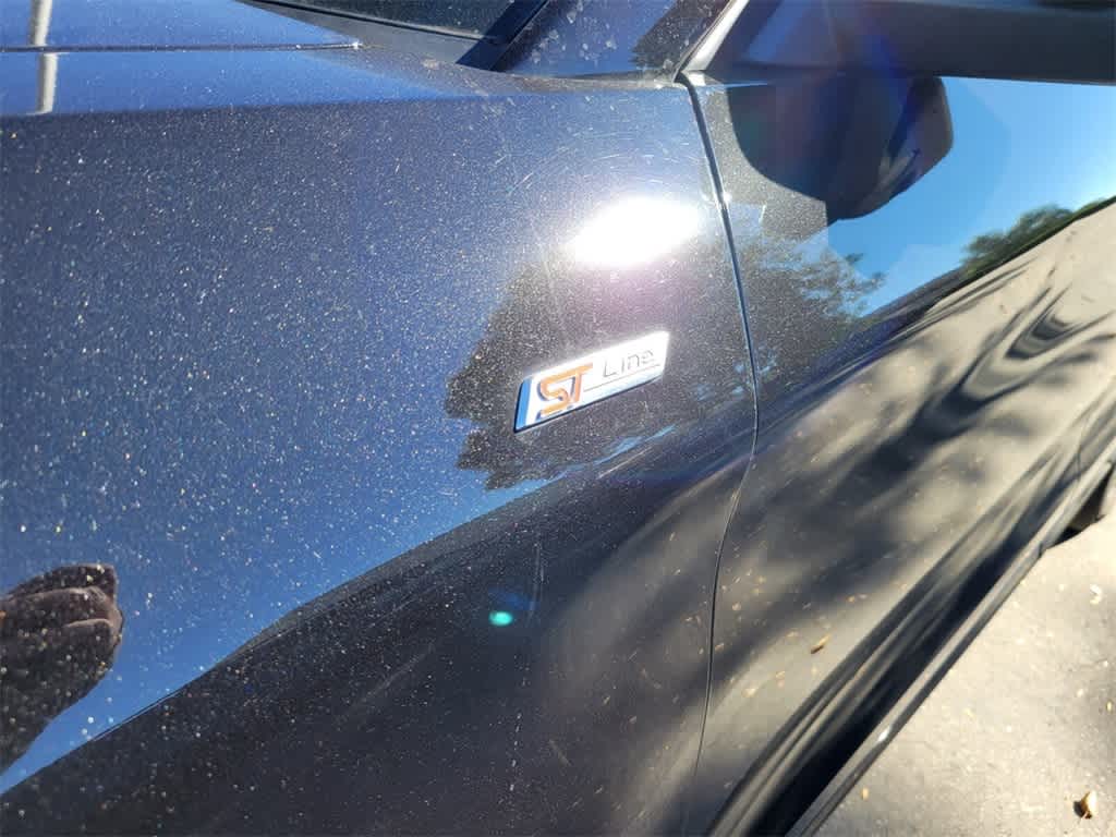 2022 Ford Explorer ST-Line photo 3