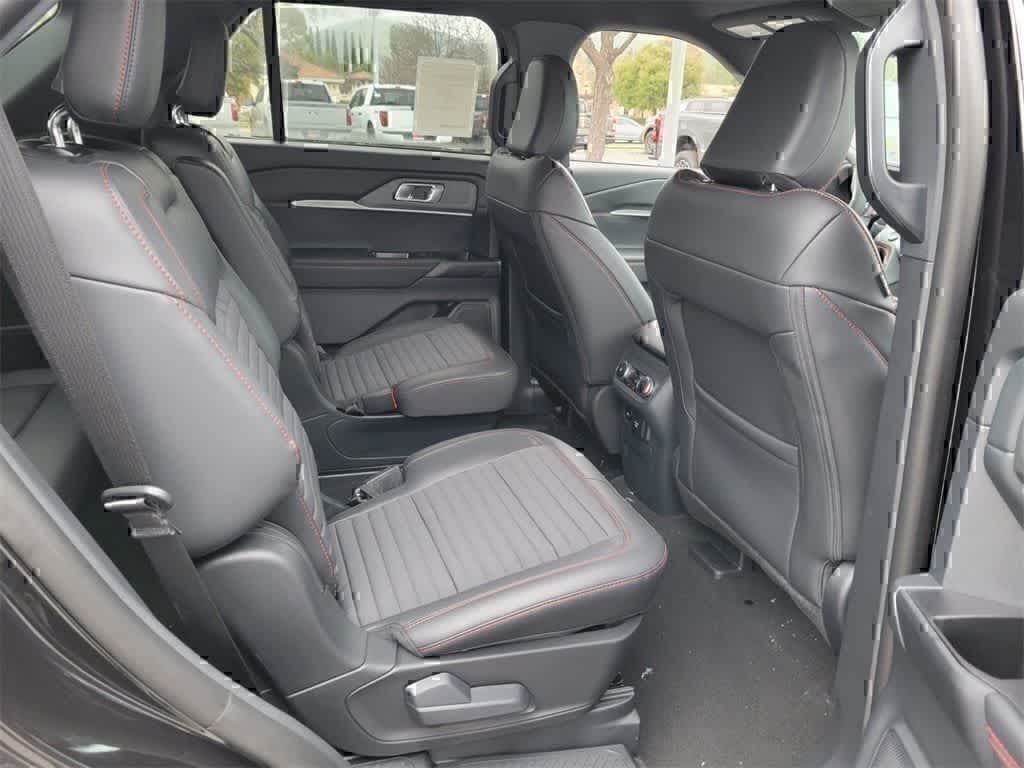 Thumbnail: 2026 Ford Explorer - 15