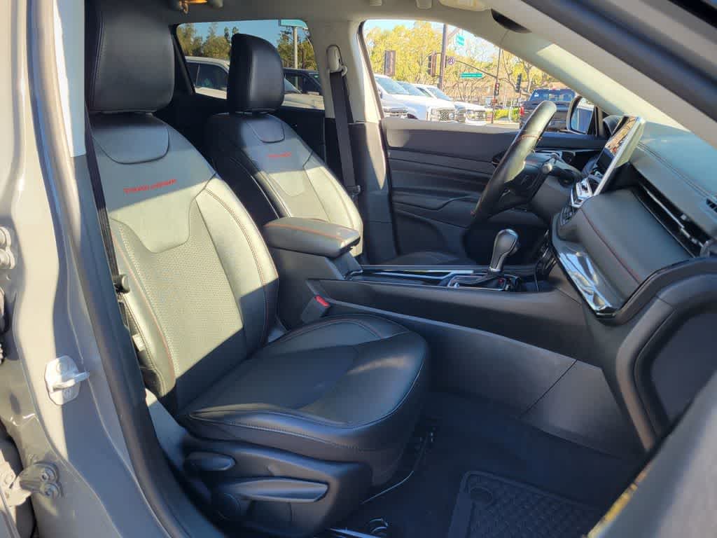 Thumbnail: 2022 Jeep Compass - 17