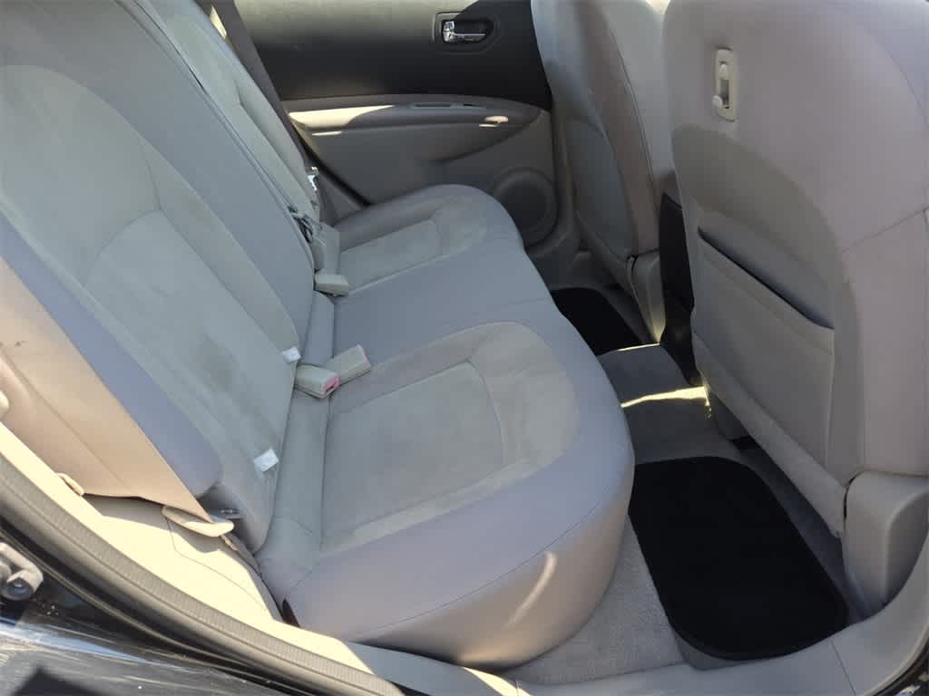 Thumbnail: 2009 Nissan Rogue - 14