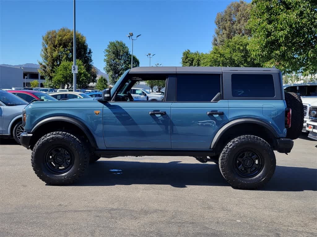 Thumbnail: 2022 Ford Bronco - 2