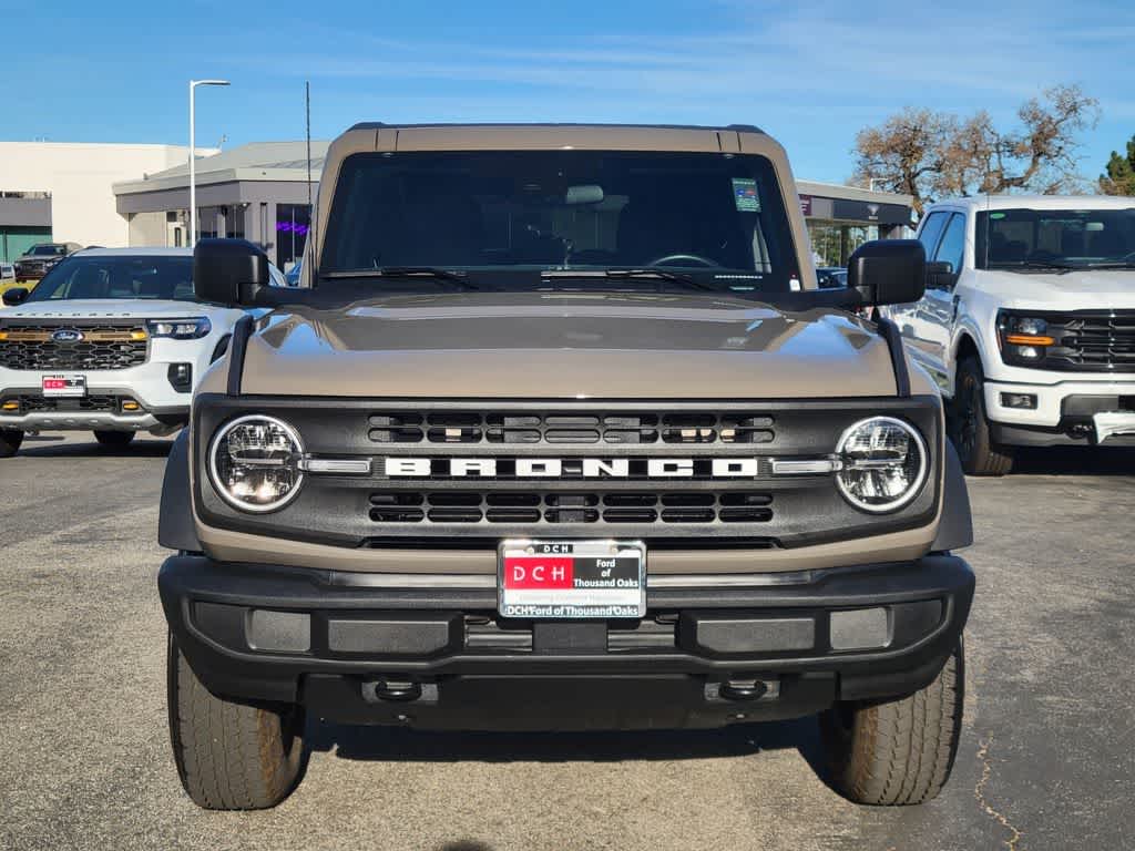 Thumbnail: 2025 Ford Bronco - 9