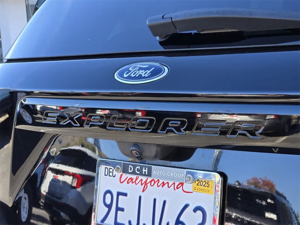 Thumbnail: 2022 Ford Explorer - 5