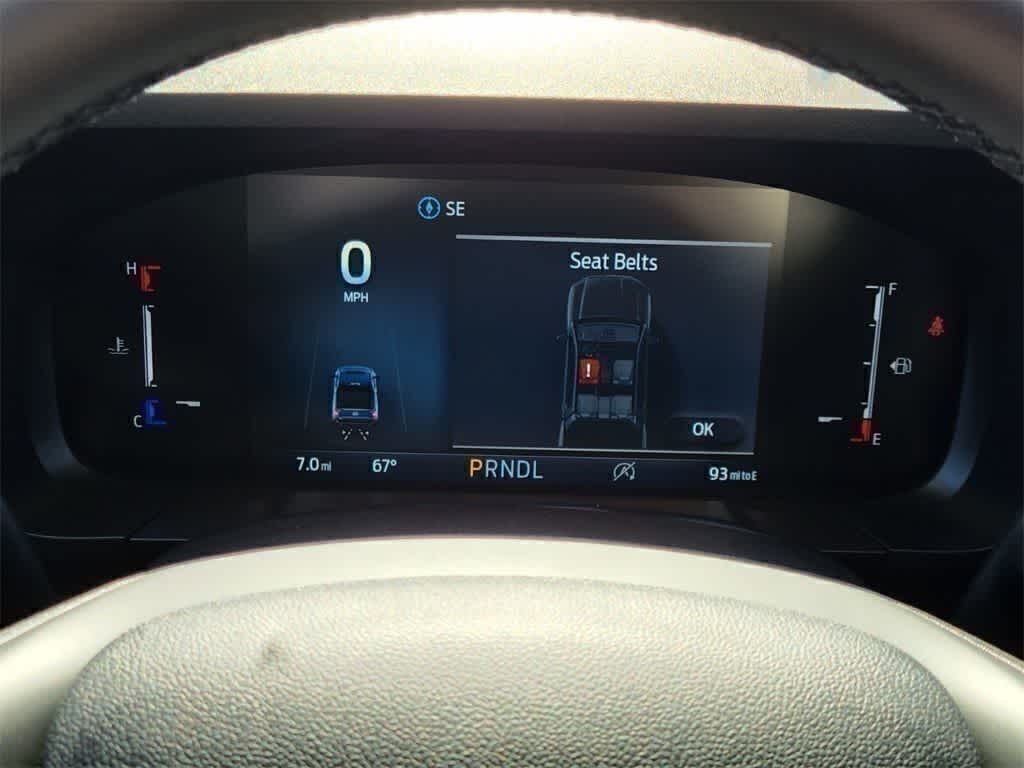 Thumbnail: 2025 Ford Maverick - 21