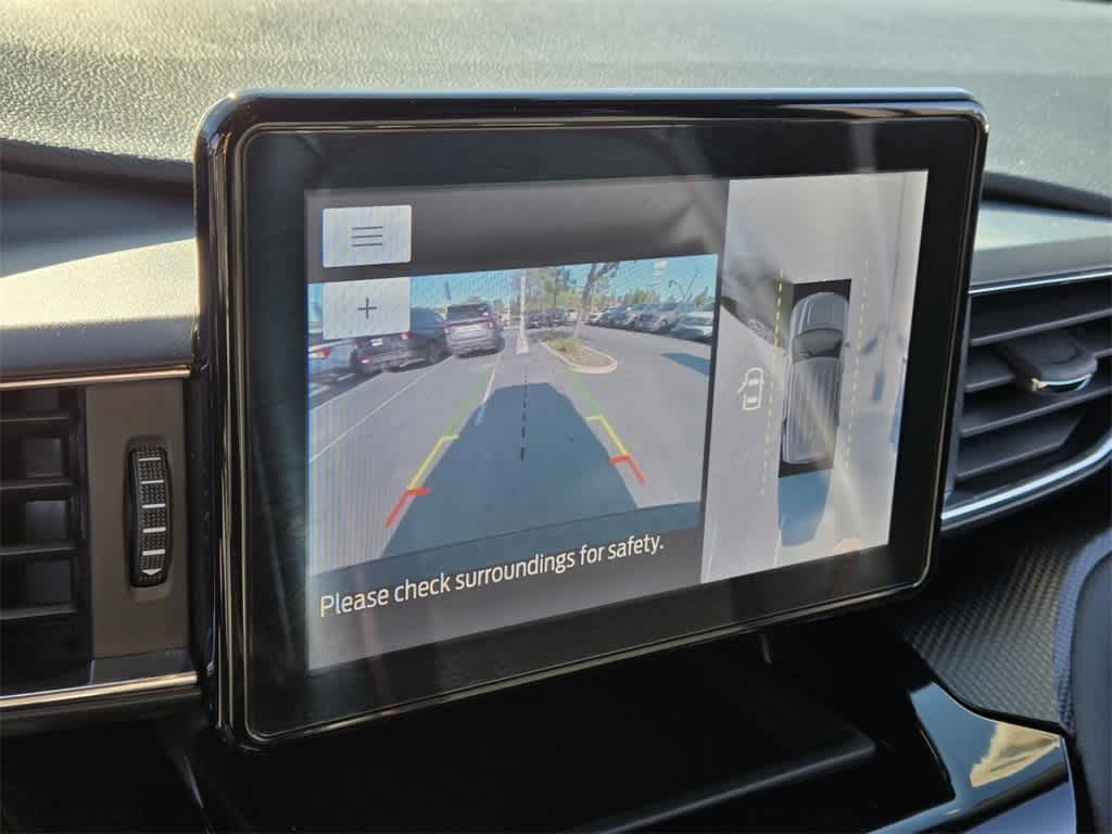 Thumbnail: 2022 Ford Explorer - 23