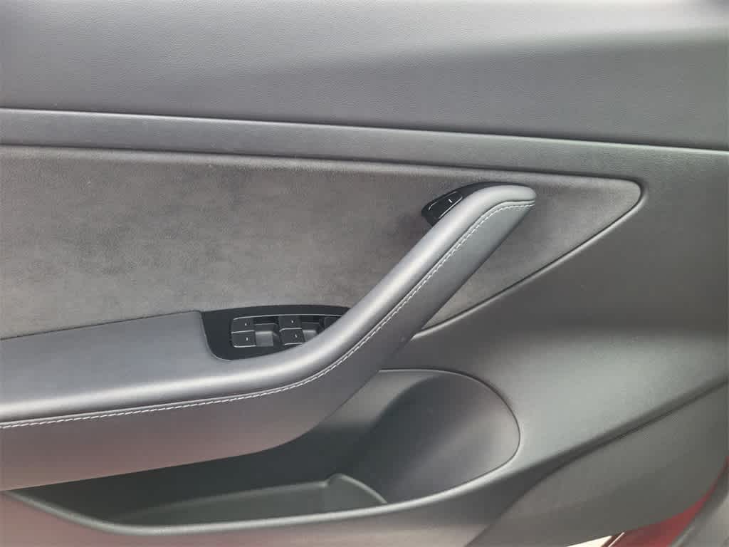 Thumbnail: 2020 Tesla Model 3 - 19