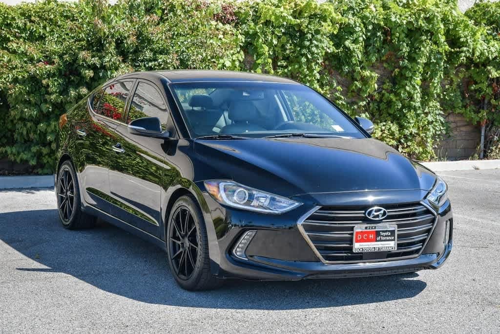 Thumbnail: 2017 Hyundai Elantra - 3