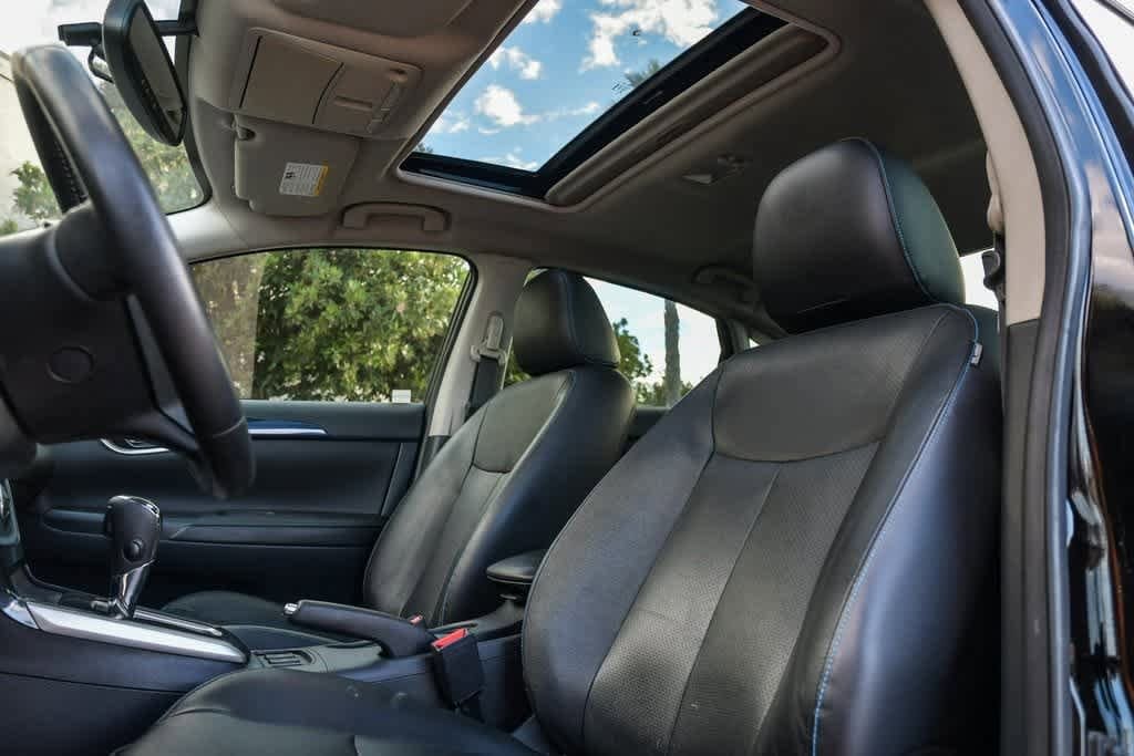 Thumbnail: 2019 Nissan Sentra - 18