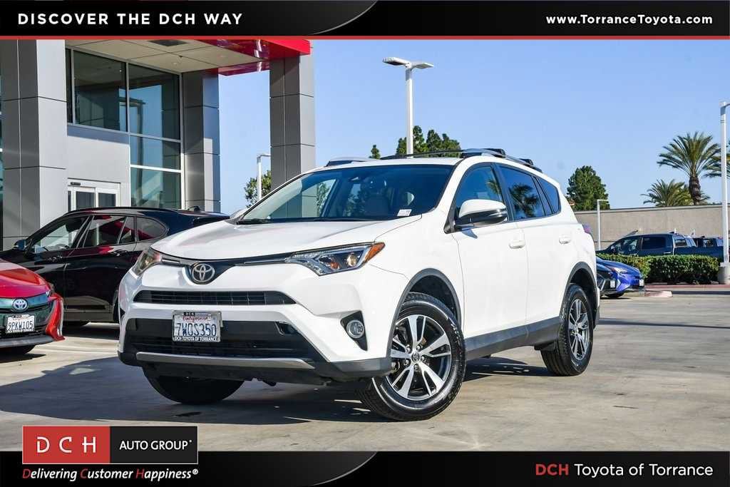 2017 Toyota RAV4 XLE