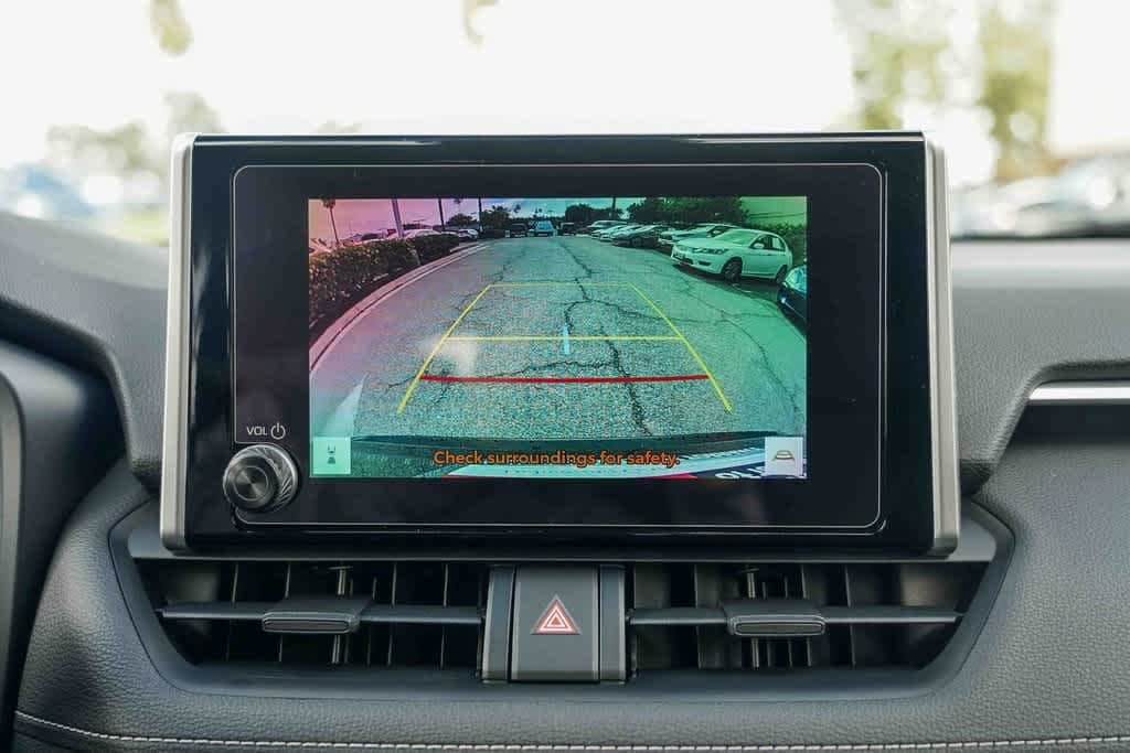 Thumbnail: 2025 Toyota RAV4 - 24