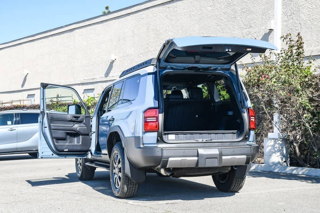 Thumbnail: 2025 Toyota Land Cruiser - 30