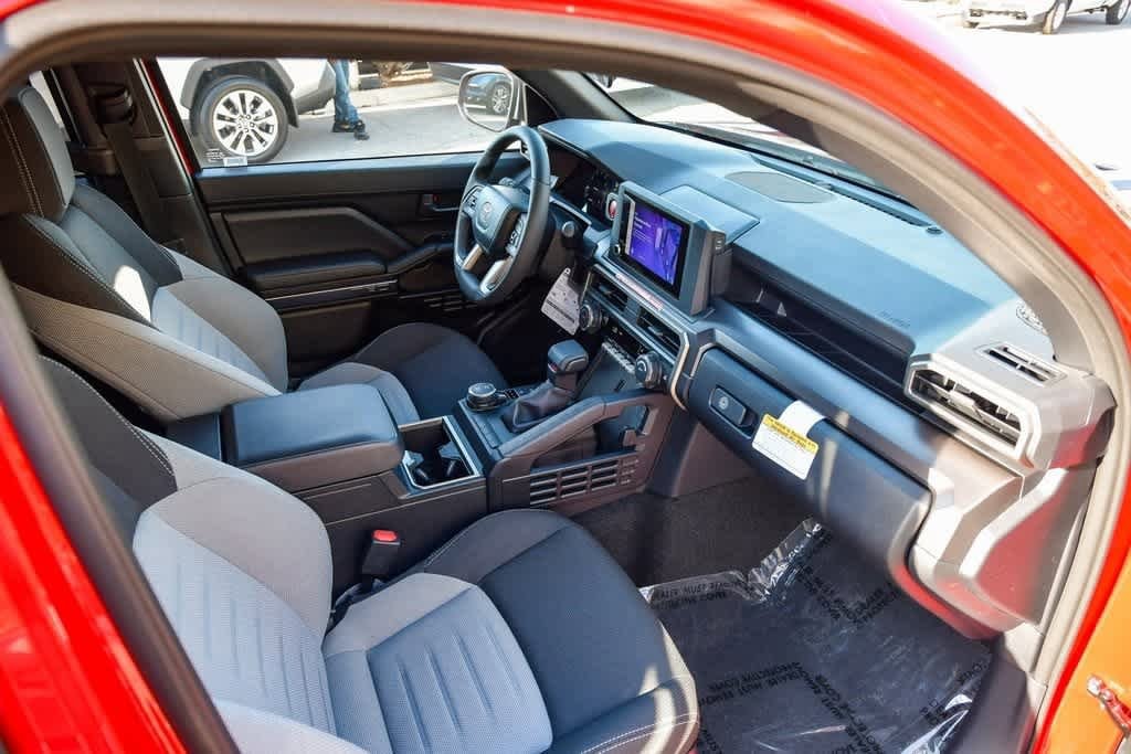 Thumbnail: 2025 Toyota 4Runner - 17