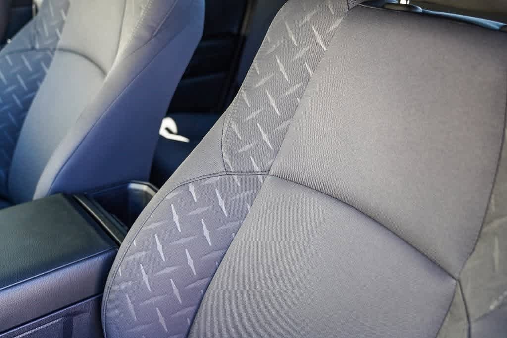 Thumbnail: 2025 Toyota Tacoma - 25