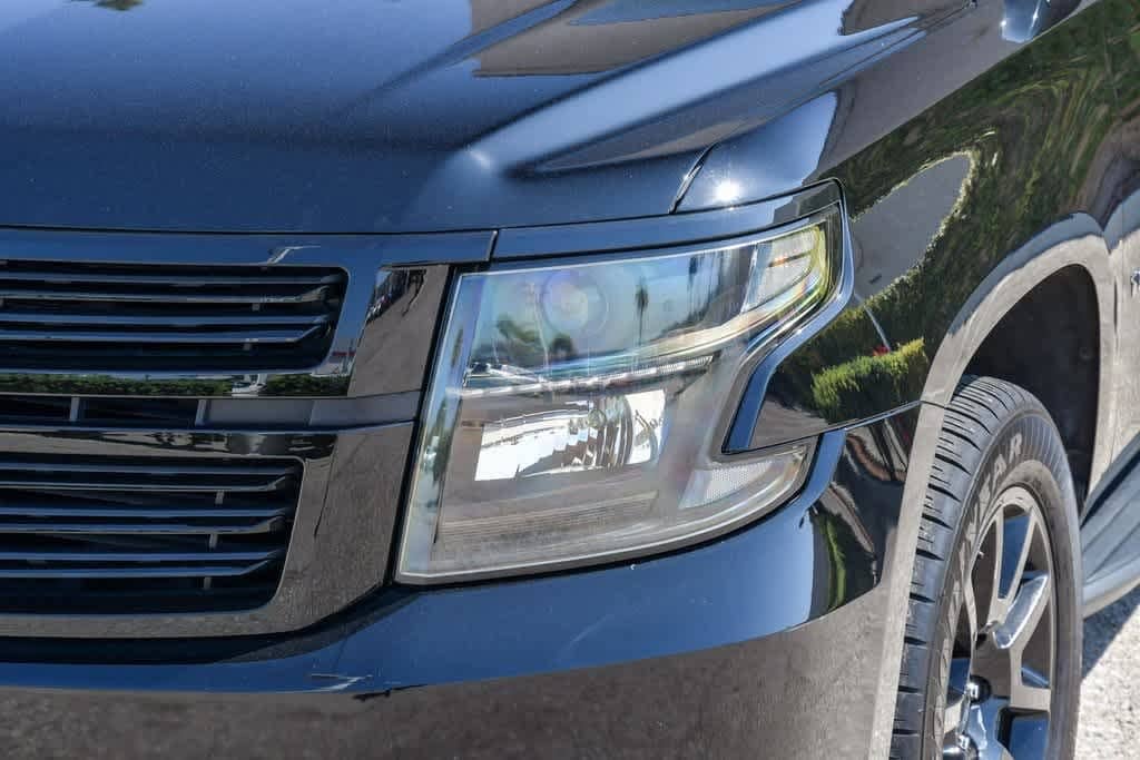 Thumbnail: 2019 Chevrolet Tahoe - 4