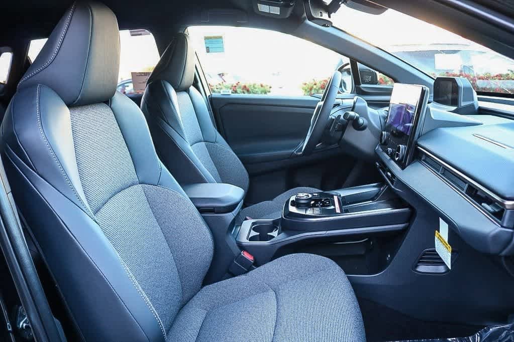 Thumbnail: 2026 Toyota bZ - 16