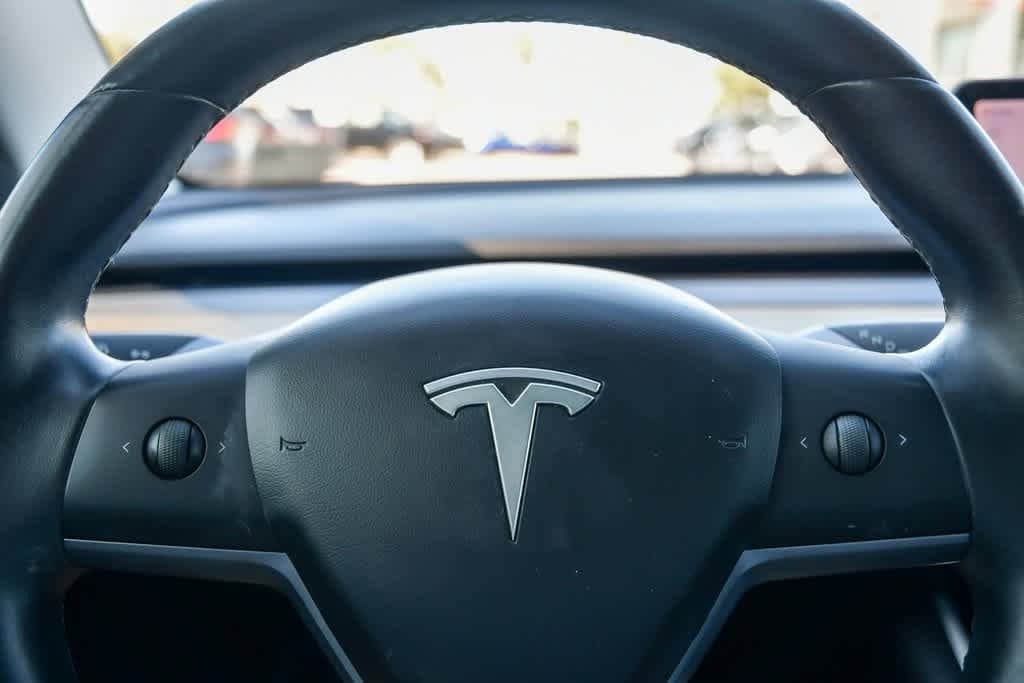 Thumbnail: 2019 Tesla Model 3 - 28