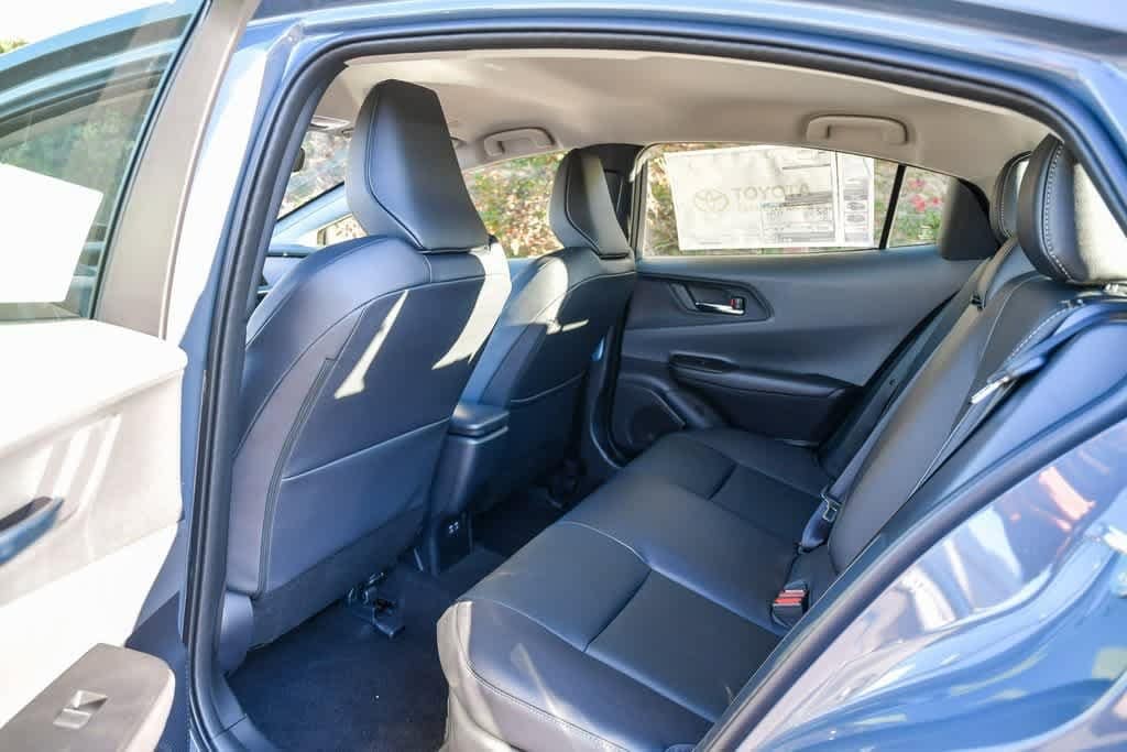 Thumbnail: 2026 Toyota Prius - 18