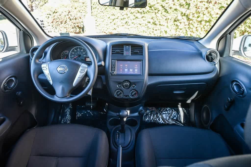 Thumbnail: 2019 Nissan Versa - 15