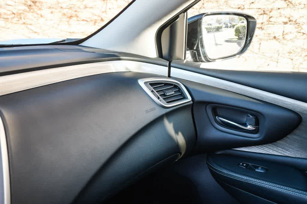 Thumbnail: 2015 Nissan Murano - 21