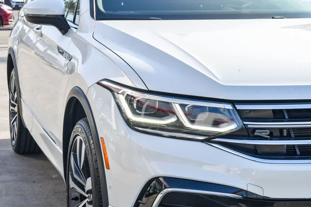 Thumbnail: 2022 Volkswagen Tiguan - 4