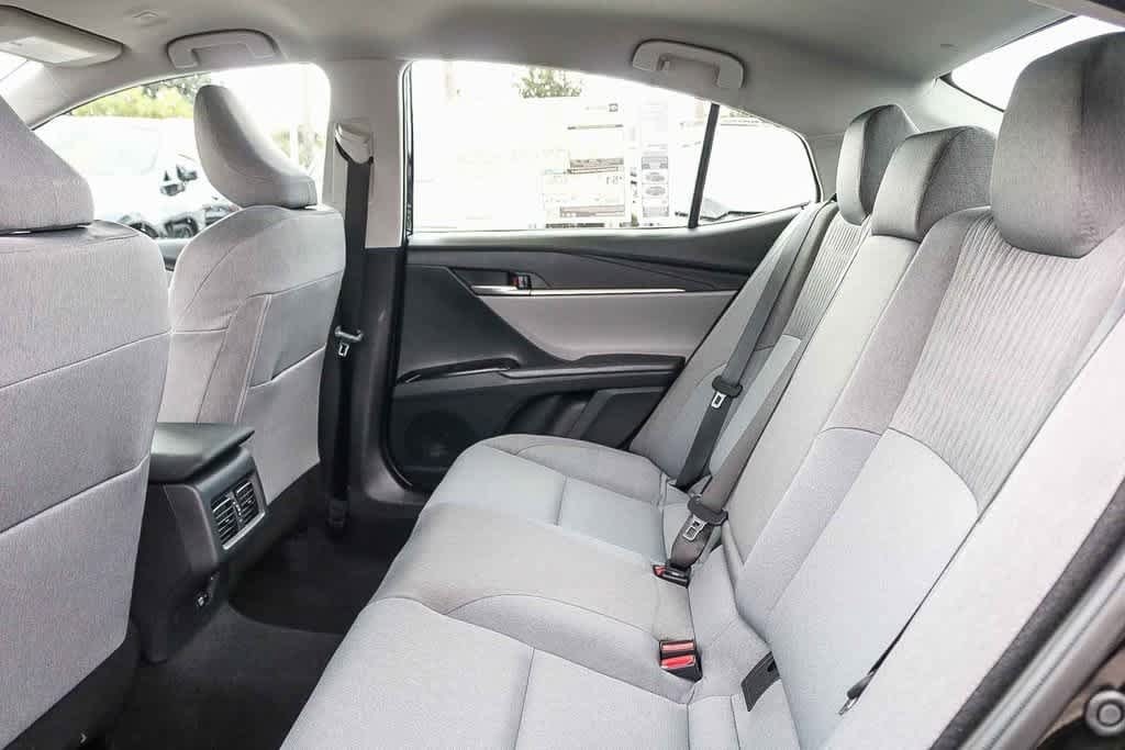 Thumbnail: 2026 Toyota Camry - 18