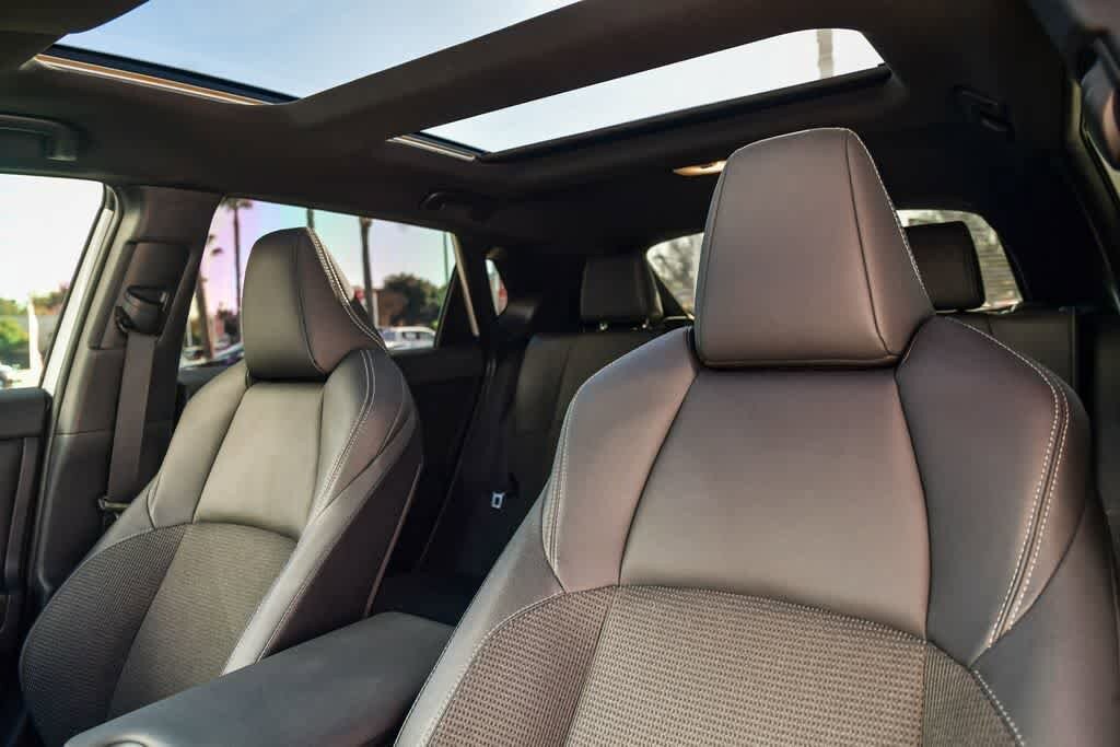 Thumbnail: 2023 Toyota bZ4X - 17