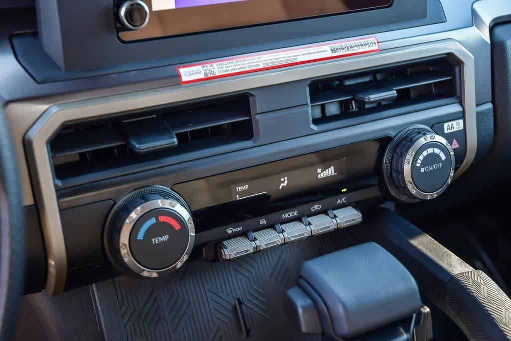 2026 Toyota Tacoma SR5 - Photo 25