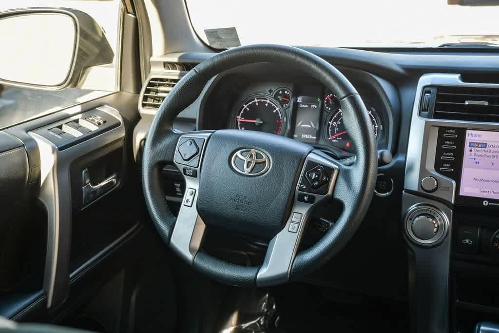 Thumbnail: 2024 Toyota 4Runner - 12