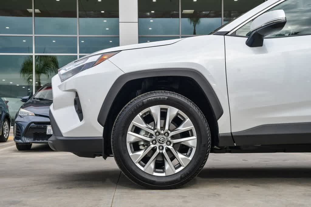 Thumbnail: 2025 Toyota RAV4 - 10