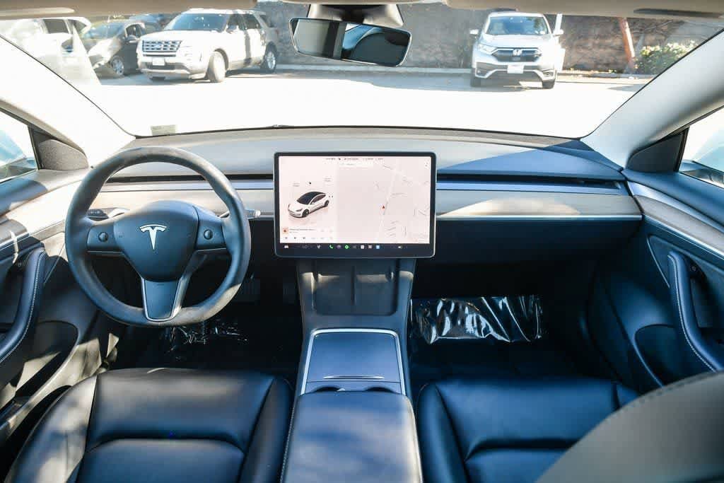 Thumbnail: 2023 Tesla Model 3 - 14