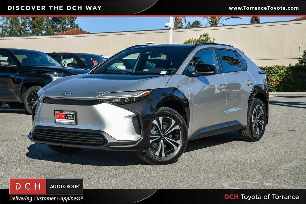 2024 Toyota bZ4X XLE -
                Torrance, CA