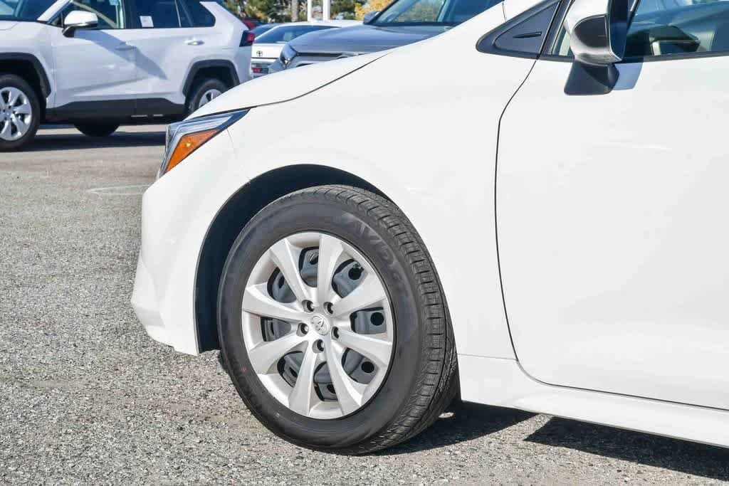 Thumbnail: 2025 Toyota Corolla - 10