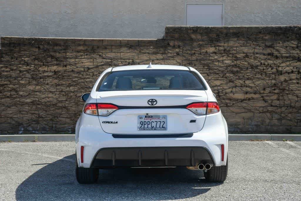 2025 Toyota Corolla SE photo 3