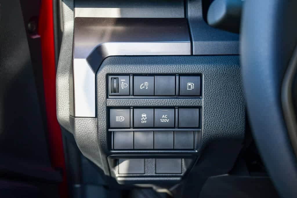 Thumbnail: 2025 Toyota 4Runner - 33