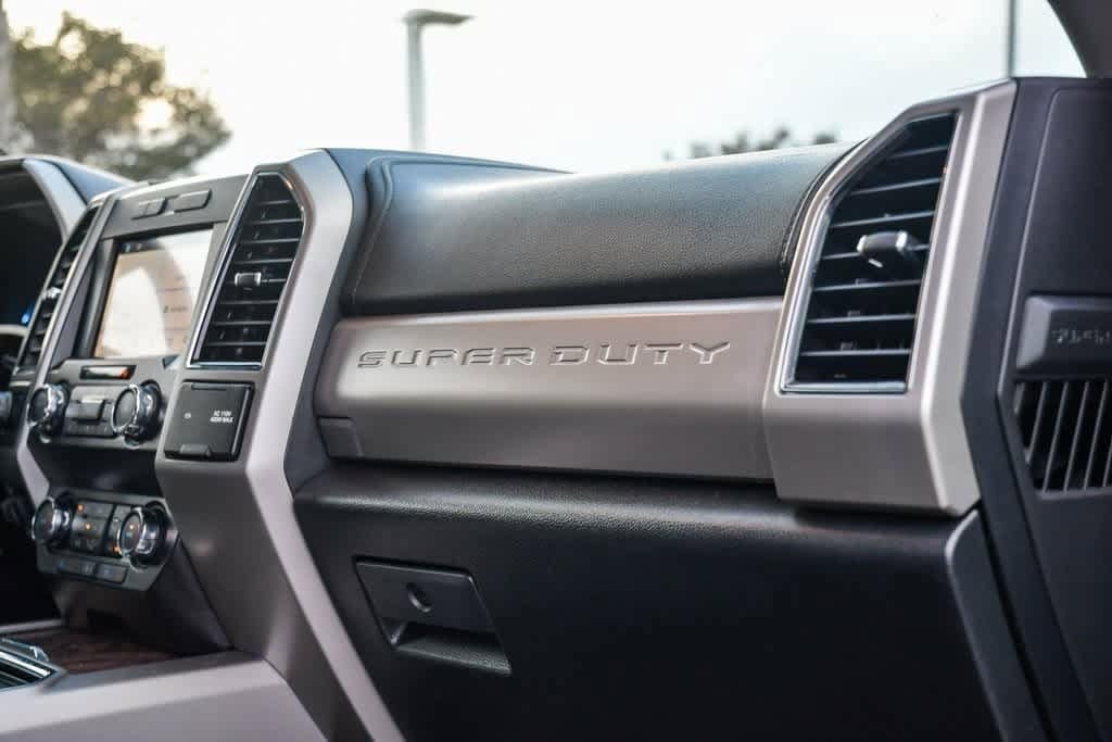 Thumbnail: 2019 Ford F-250 - 19