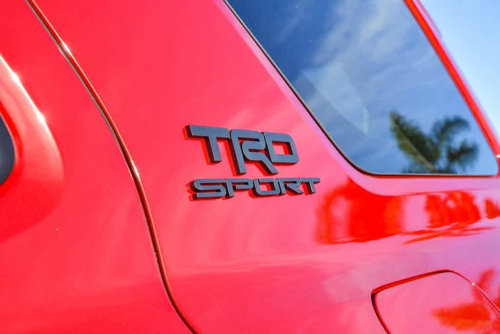 Thumbnail: 2025 Toyota 4Runner - 13