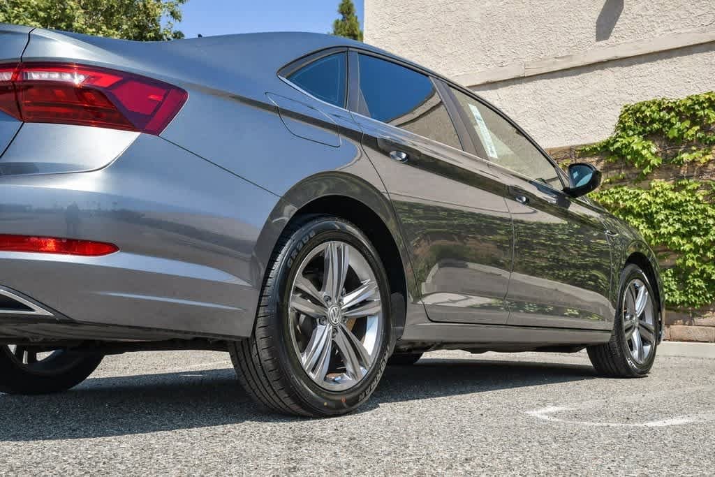 Thumbnail: 2020 Volkswagen Jetta - 11