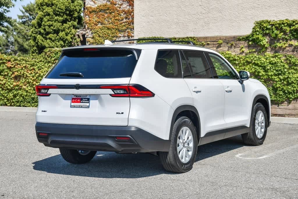 2025 Toyota Grand Highlander XLE 6